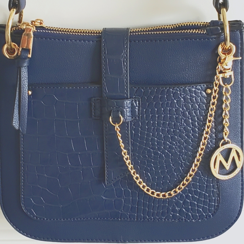 Crossbody bag